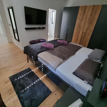 Villa Aurea Apartments Malinska De Luxe Екстер'єр фото