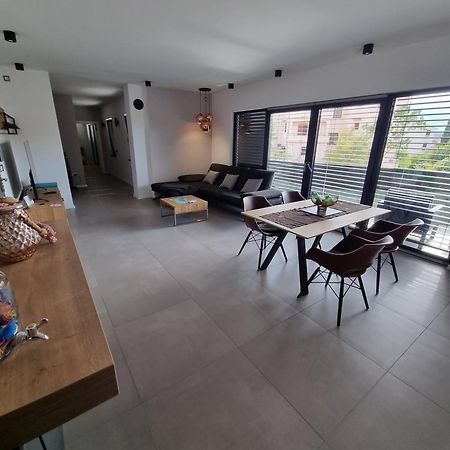 Villa Aurea Apartments Malinska De Luxe Екстер'єр фото